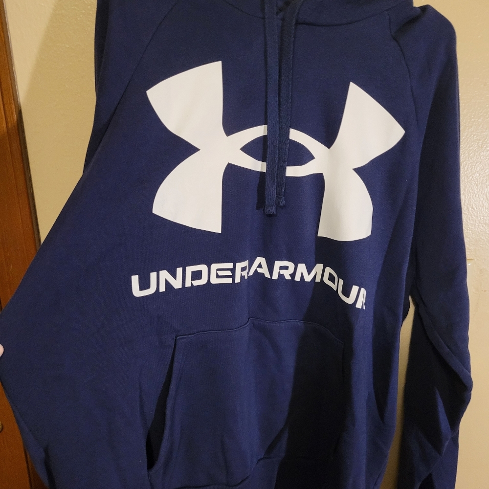 Under Armour Hoodie
